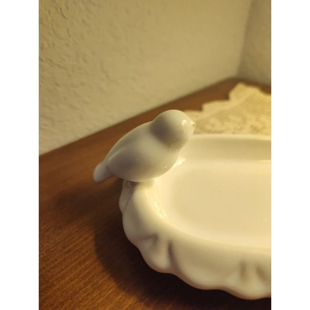 Pottery Barn Trinket Soap Bird White and Tan 6 3/4